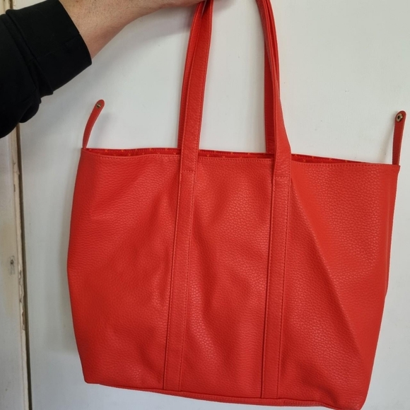 Kenzo perfumes textured faux leather tote bag - Picture 2 of 6